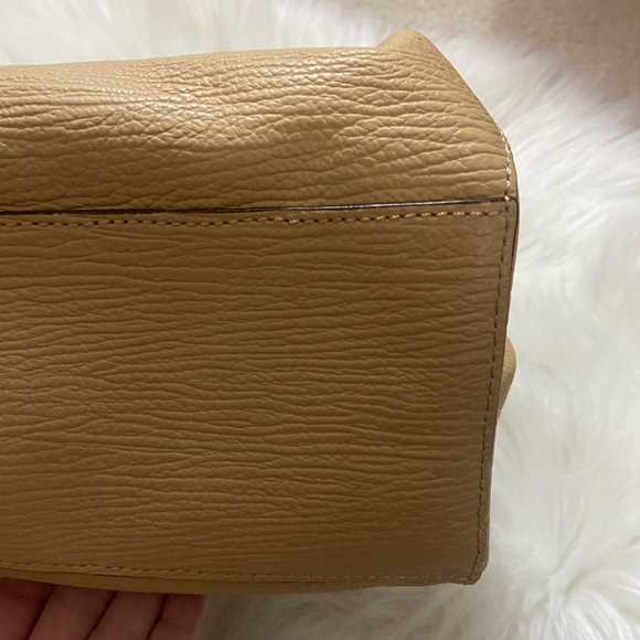 Coach Leather Purse with Kisslock Closure - Picture 8 of 12